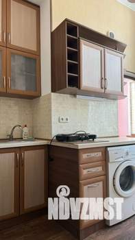 1-к квартира, посуточно, 42м2, 1/2 этаж