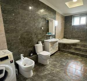 3-к квартира, вторичка, 127м2, 6/6 этаж