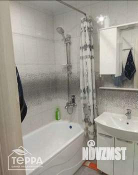 1-к квартира, вторичка, 40м2, 9/9 этаж