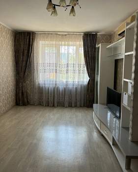 3-к квартира, вторичка, 63м2, 1/5 этаж
