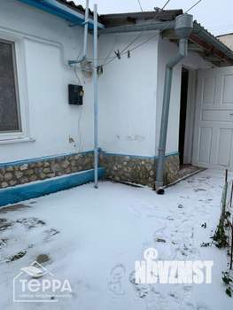 2-к квартира, вторичка, 60м2, 1/1 этаж