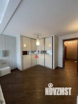 4-к квартира, вторичка, 180м2, 5/6 этаж