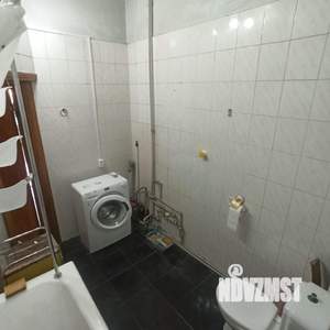 4-к квартира, вторичка, 106м2, 3/3 этаж