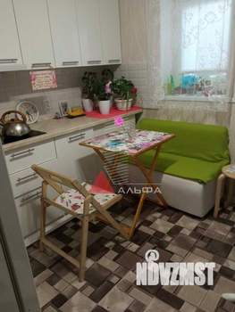 3-к квартира, вторичка, 100м2, 1/3 этаж