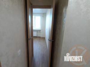2-к квартира, вторичка, 54м2, 1/9 этаж