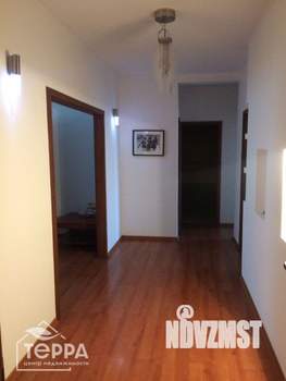 4-к квартира, вторичка, 113м2, 3/8 этаж