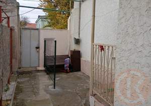 2-к квартира, вторичка, 24м2, 1/1 этаж