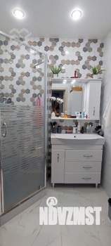 2-к квартира, вторичка, 56м2, 1/9 этаж