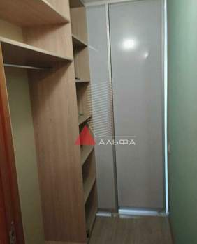 3-к квартира, вторичка, 52м2, 5/5 этаж