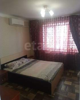 3-к квартира, вторичка, 63м2, 1/5 этаж