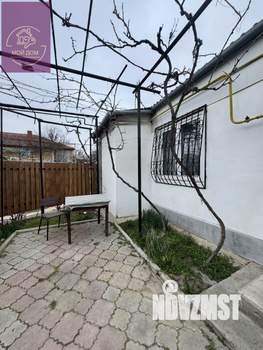 4-к квартира, вторичка, 84м2, 1/1 этаж