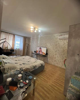 4-к квартира, вторичка, 100м2, 1/6 этаж