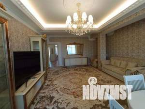 3-к квартира, вторичка, 125м2, 3/6 этаж