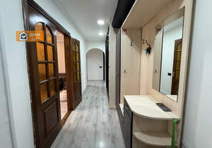 3-к квартира, вторичка, 78м2, 1/9 этаж