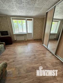 3-к квартира, вторичка, 63м2, 1/9 этаж