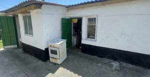 4-к квартира, вторичка, 58м2, 1/1 этаж