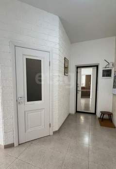 1-к квартира, вторичка, 52м2, 1/4 этаж