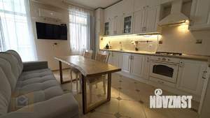 2-к квартира, вторичка, 66м2, 2/3 этаж