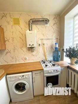 2-к квартира, вторичка, 40м2, 4/4 этаж