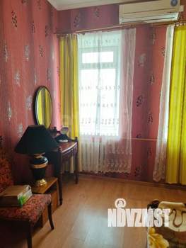 2-к квартира, вторичка, 111м2, 1/1 этаж