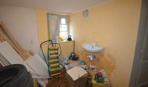 2-к квартира, вторичка, 34м2, 1/1 этаж