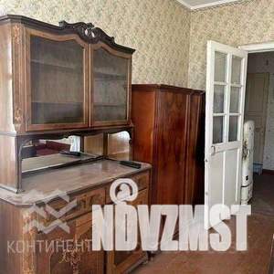 2-к квартира, вторичка, 64м2, 3/3 этаж