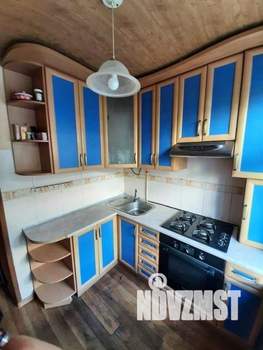 2-к квартира, вторичка, 45м2, 1/5 этаж