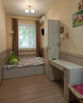 2-к квартира, вторичка, 50м2, 1/1 этаж
