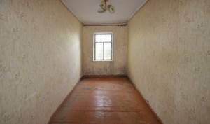 2-к квартира, вторичка, 40м2, 1/1 этаж