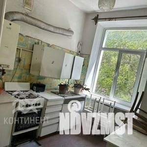 2-к квартира, вторичка, 64м2, 3/3 этаж