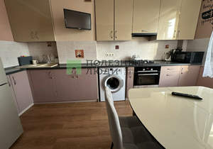 2-к квартира, вторичка, 61м2, 8/9 этаж