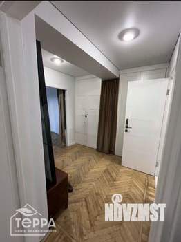 2-к квартира, вторичка, 50м2, 5/5 этаж