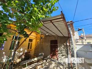 2-к квартира, вторичка, 42м2, 1/1 этаж