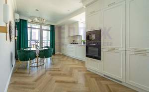 3-к квартира, вторичка, 82м2, 9/9 этаж