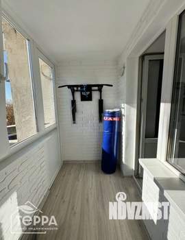 3-к квартира, вторичка, 66м2, 2/8 этаж