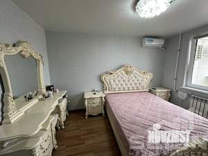 3-к квартира, вторичка, 75м2, 1/9 этаж