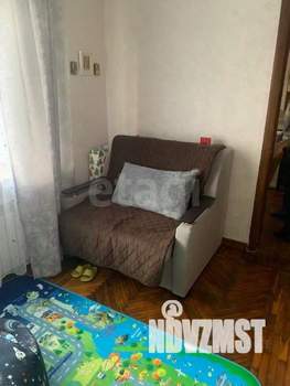 2-к квартира, вторичка, 40м2, 1/5 этаж