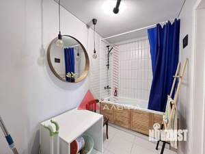 2-к квартира, вторичка, 50м2, 5/5 этаж