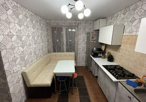 3-к квартира, вторичка, 46м2, 1/1 этаж