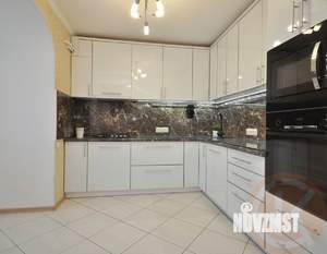 3-к квартира, вторичка, 65м2, 1/5 этаж