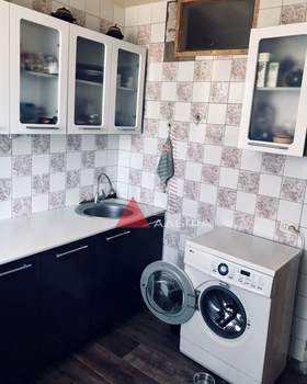 2-к квартира, вторичка, 51м2, 10/10 этаж