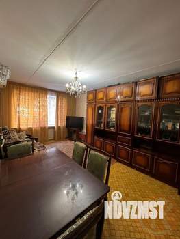3-к квартира, вторичка, 58м2, 1/5 этаж