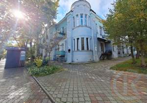 2-к квартира, вторичка, 72м2, 1/2 этаж