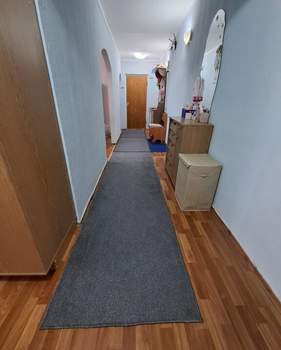 3-к квартира, вторичка, 64м2, 9/9 этаж