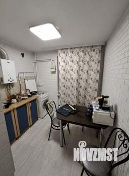 2-к квартира, вторичка, 45м2, 1/5 этаж