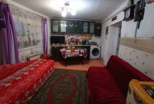 2-к квартира, вторичка, 46м2, 1/1 этаж