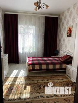 2-к квартира, вторичка, 57м2, 1/1 этаж