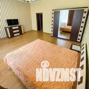 2-к квартира, вторичка, 106м2, 2/3 этаж