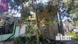 3-к квартира, вторичка, 69м2, 1/1 этаж