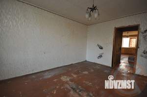 2-к квартира, вторичка, 46м2, 3/5 этаж